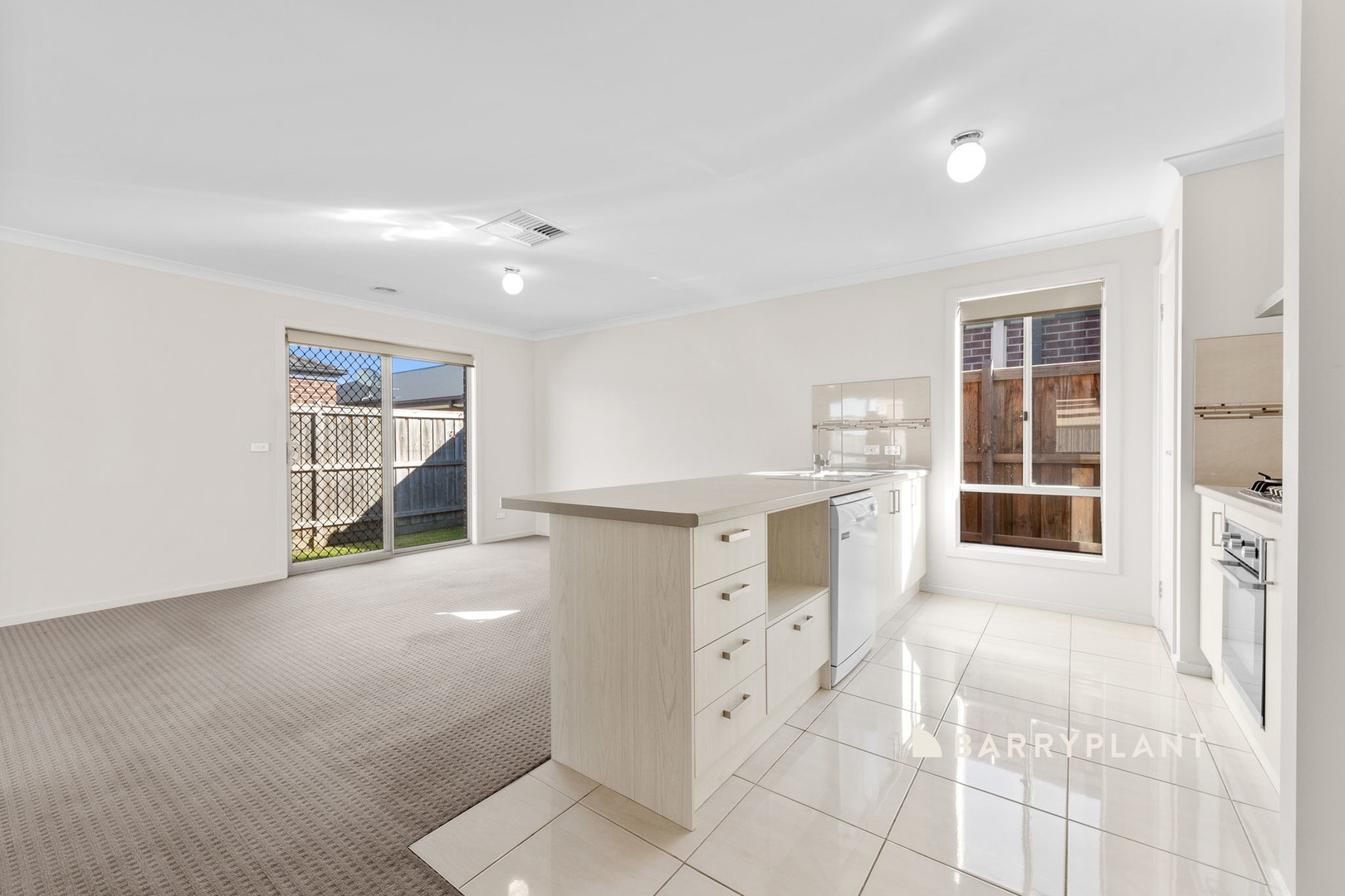 23 Copper Beech Road, Beaconsfield, VIC 3807 - Thumbnail 2 - 12/11/2025
