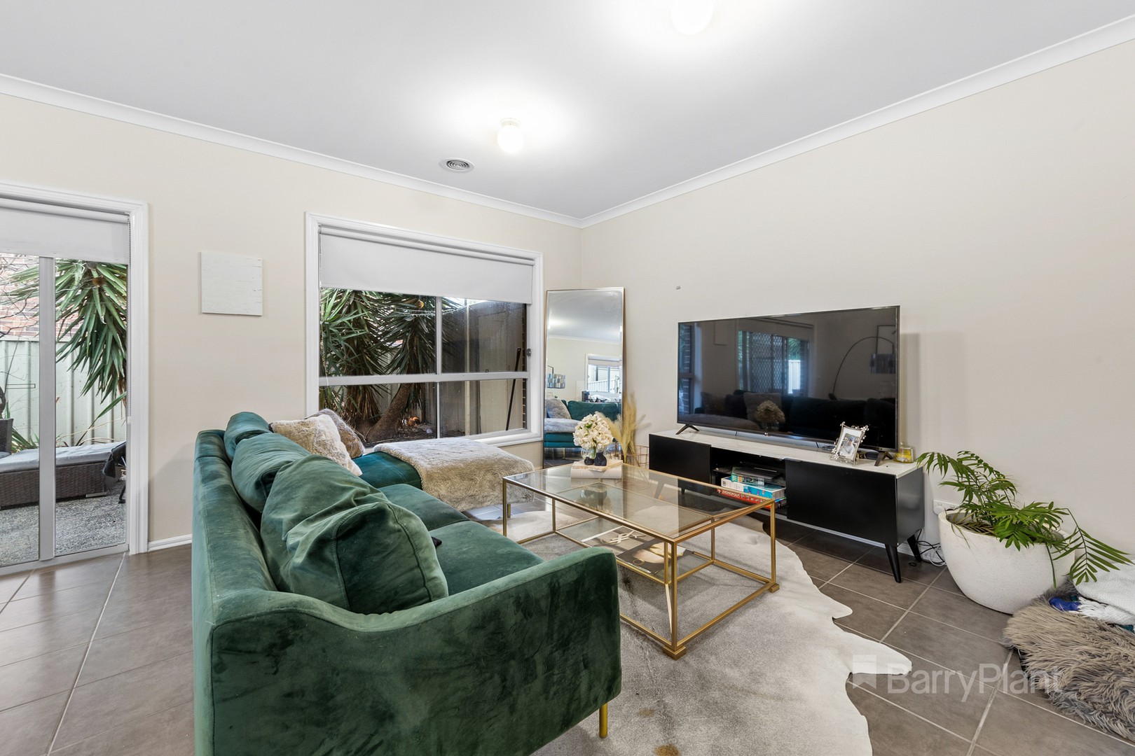 23 Daly Circuit, Caroline Springs, VIC 3023, Caroline Springs - Thumbnail 4