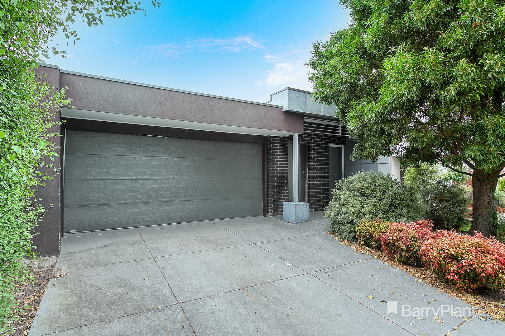 23 Debra Avenue, Pakenham, VIC 3810, Pakenham - Thumbnail 2