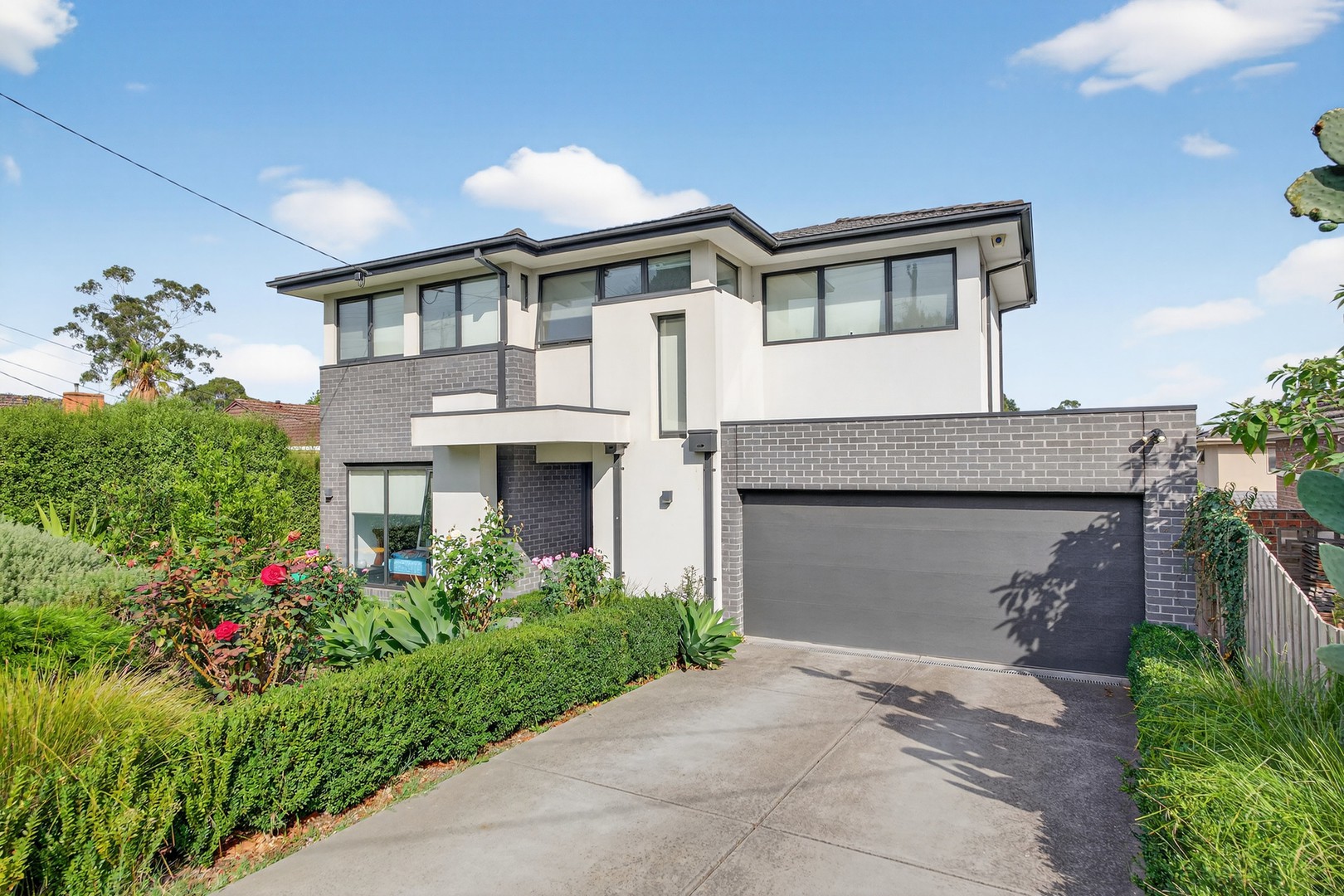 23 Dryden Street, Doncaster East, VIC 3109 - Thumbnail 2 - 07/04/2026