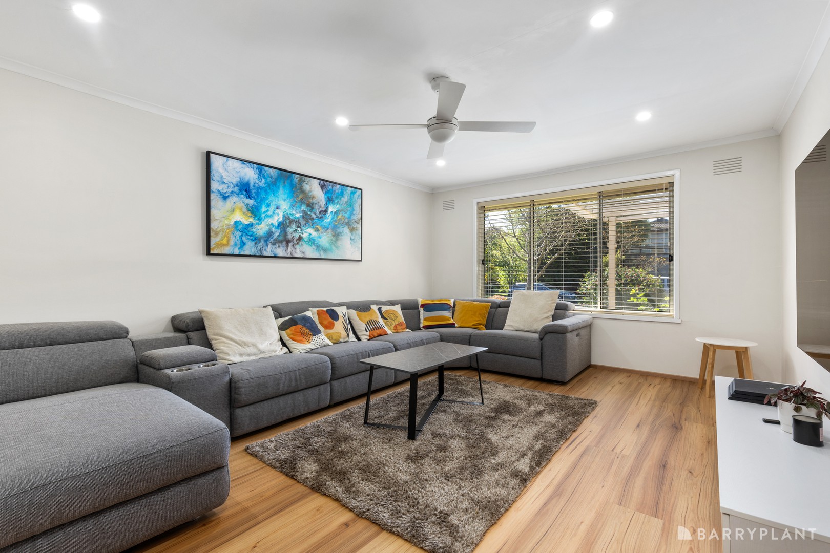 23 Dunlop Avenue, Bayswater North, VIC 3153 - Thumbnail 2 - 17/10/2024