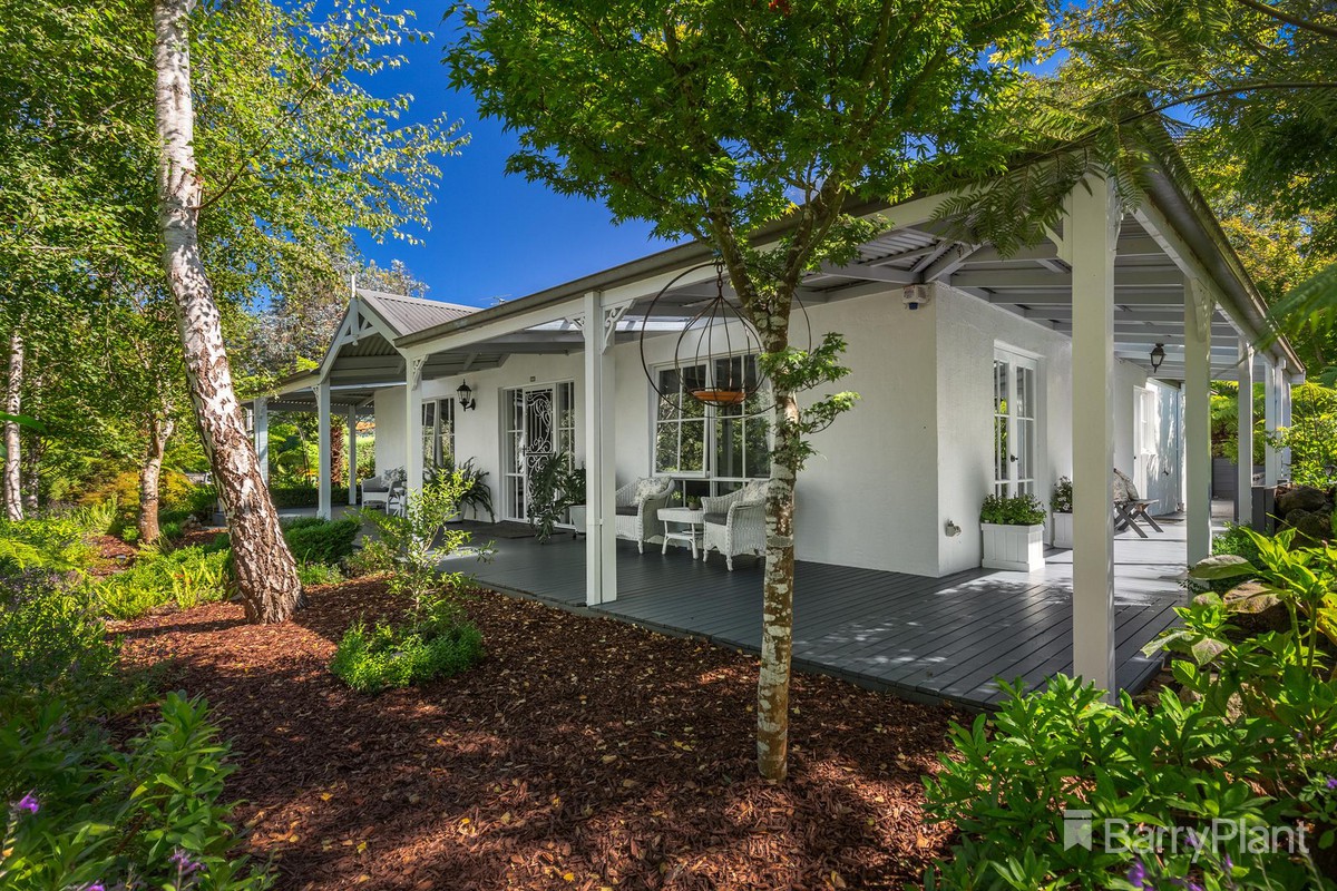 23 Emerald Lake Road, Emerald, VIC 3782, Emerald - Thumbnail 2
