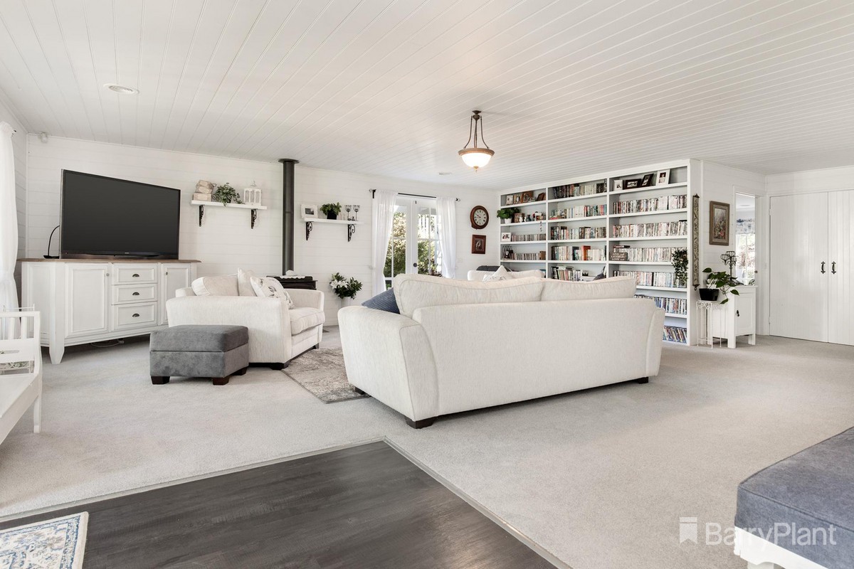 23 Emerald Lake Road, Emerald, VIC 3782, Emerald - Thumbnail 5