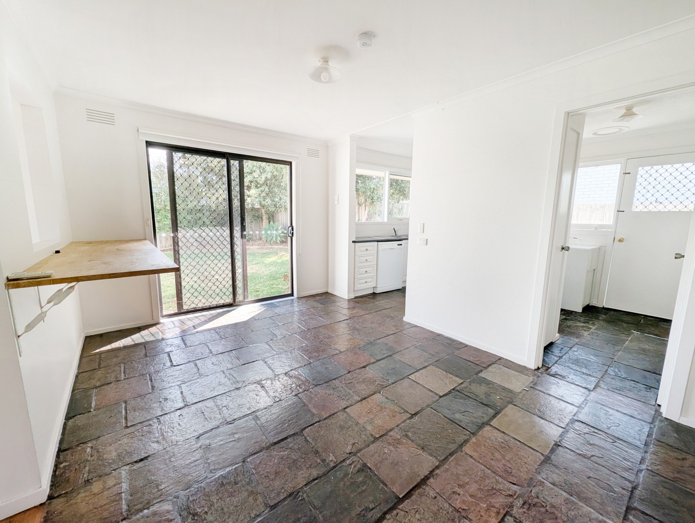 23 Endeavour Drive, Ocean Grove, VIC 3226, Ocean Grove - Thumbnail 3
