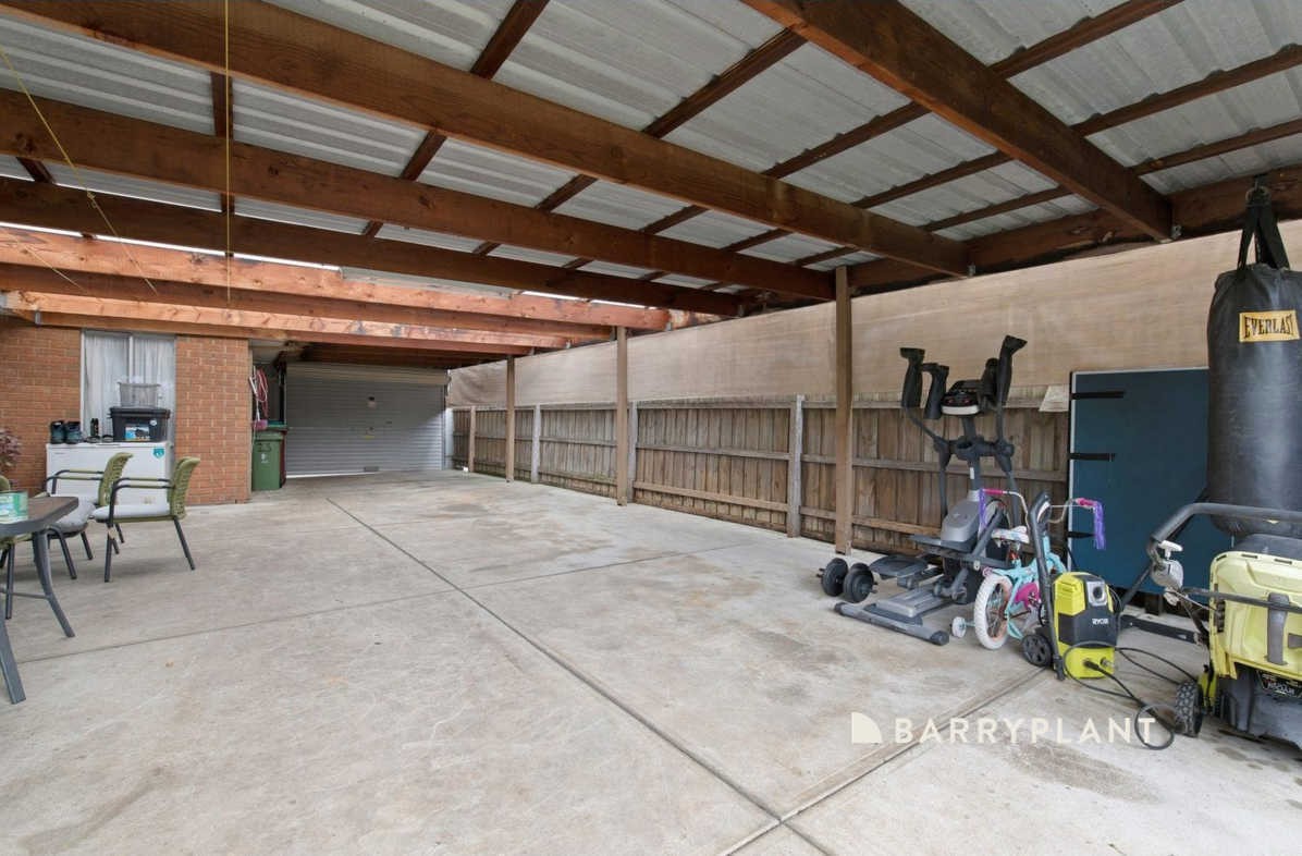 23 England Walk, Narre Warren South, VIC 3805 - Thumbnail 2 - 10/03/2026