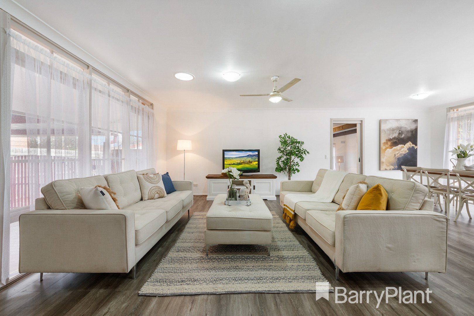 23 Falcon Drive, Melton, VIC 3337, Melton - Thumbnail 2