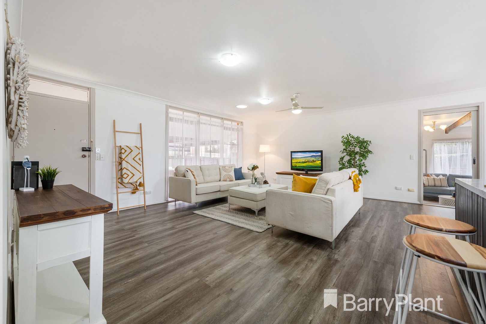 23 Falcon Drive, Melton, VIC 3337, Melton - Thumbnail 7