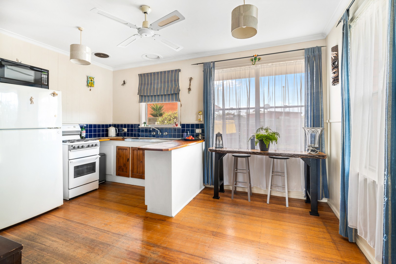 23 Fidge Crescent, Breakwater, VIC 3219, Breakwater - Thumbnail 3