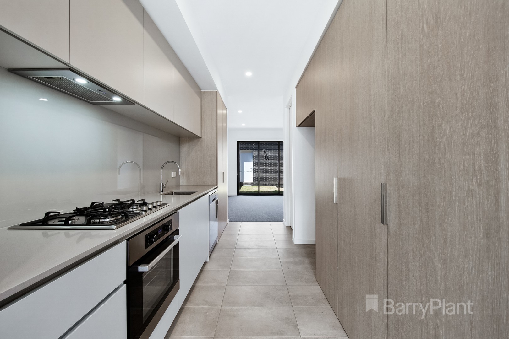 23 Finn Street, St Albans, VIC 3021, St Albans - Thumbnail 4