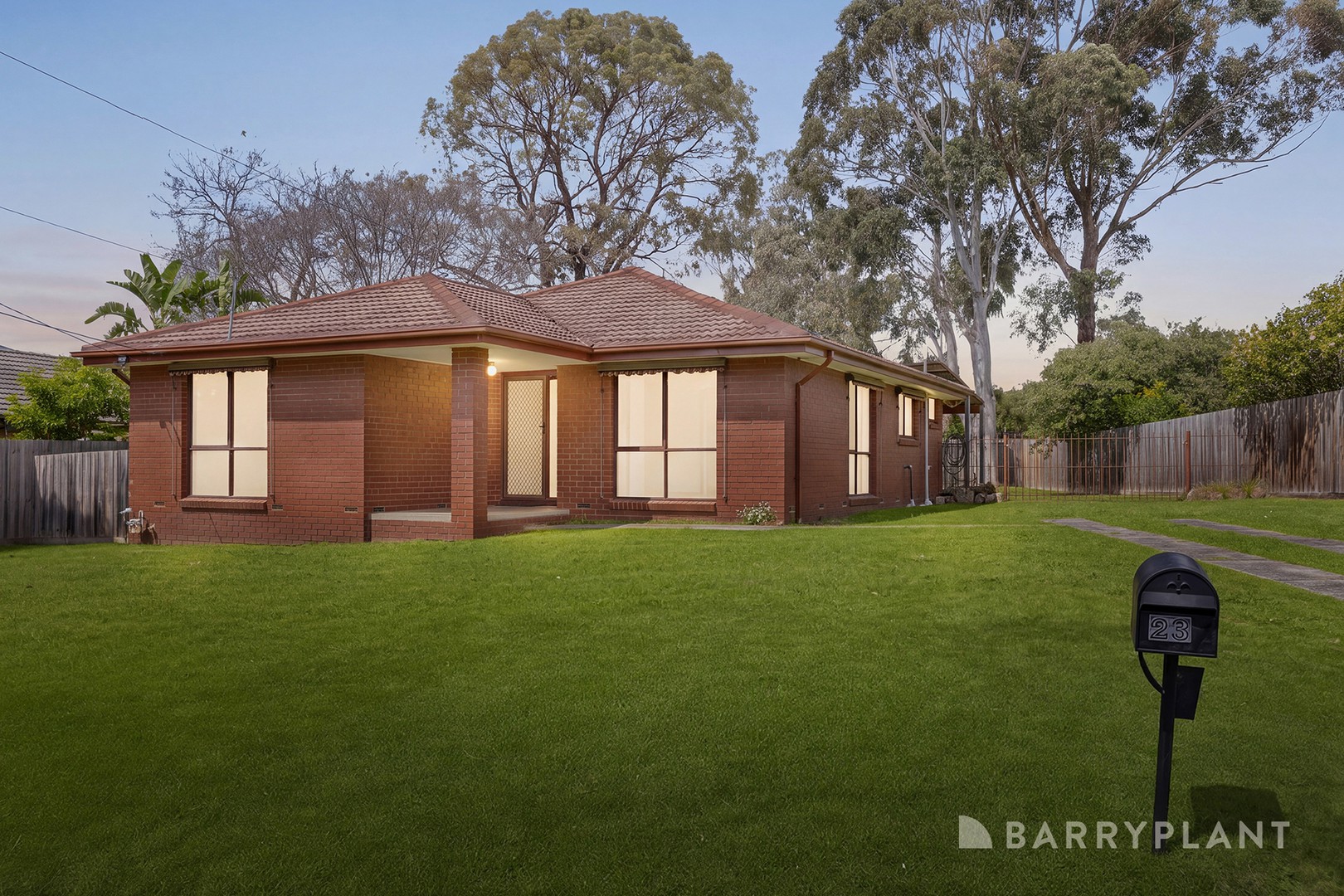 23 Grant Drive, Bayswater North - Image 1