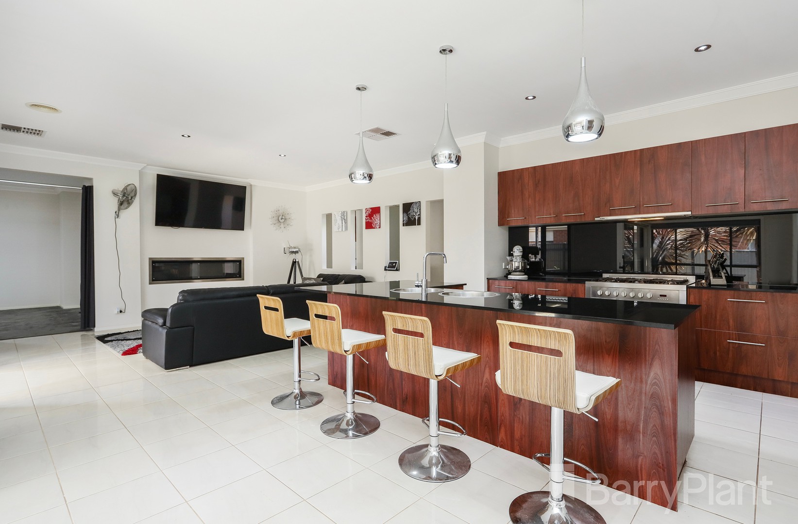 23 Hampton Street, Craigieburn, VIC 3064, Craigieburn - Thumbnail 6
