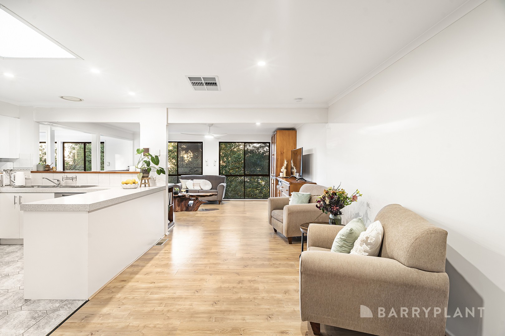 23 Harewood Close, Boronia, VIC 3155, Boronia - Thumbnail 3