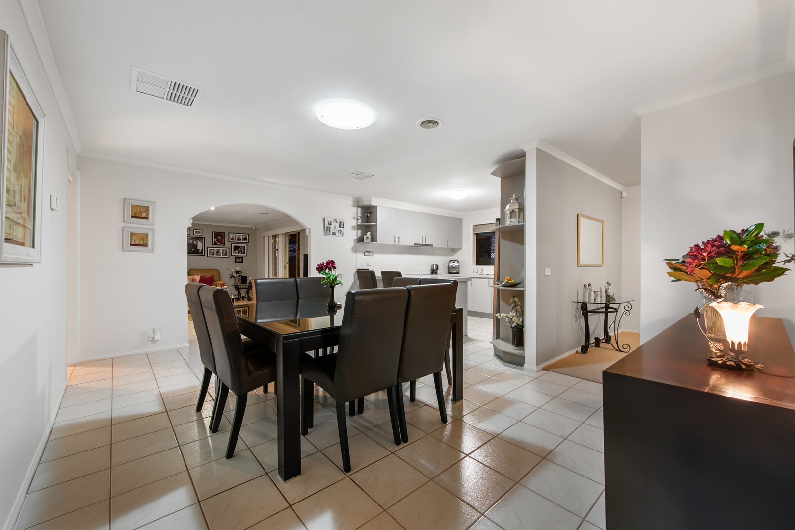 23 Highwood DriveHillside, VIC 3037, Hillside - Thumbnail 5