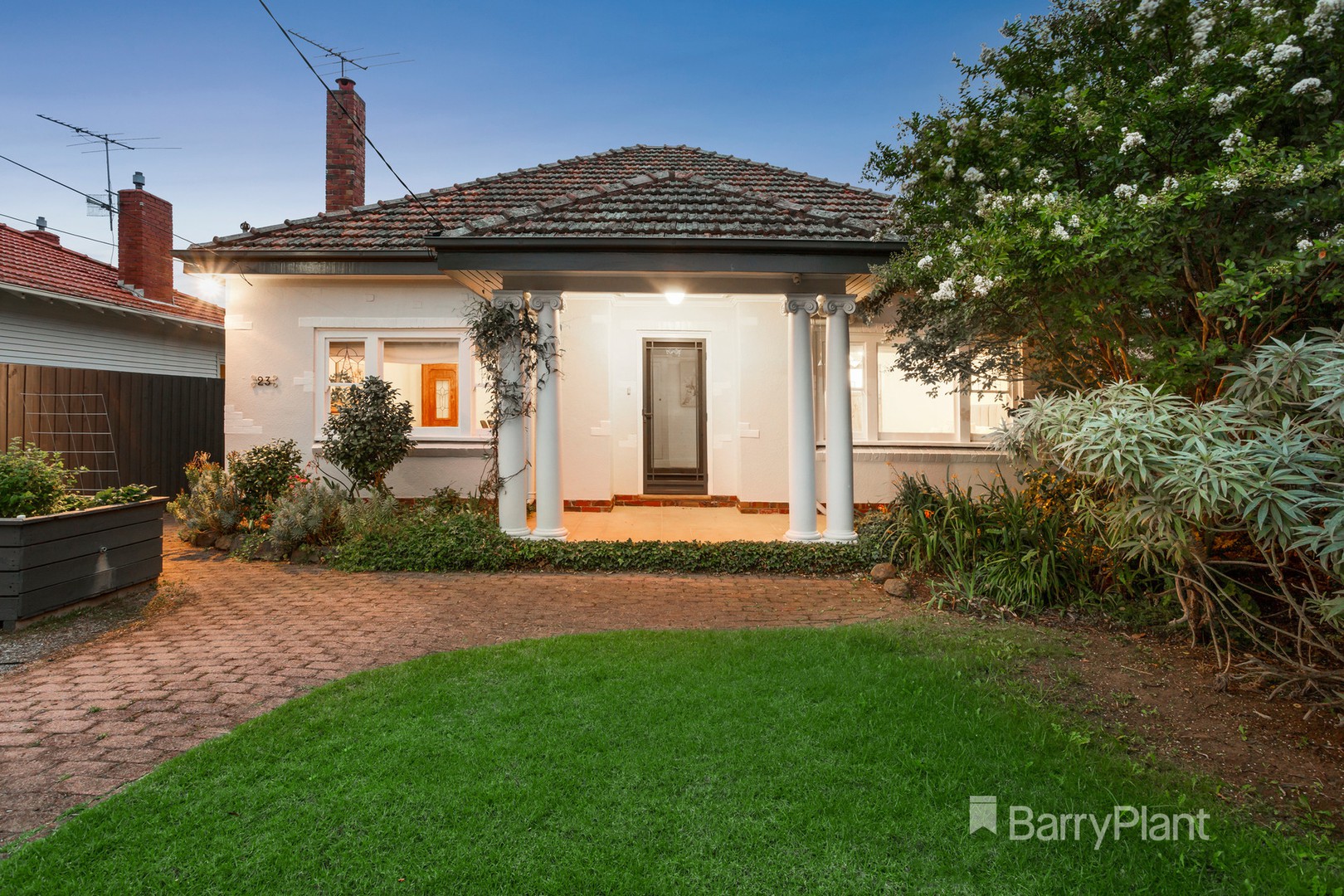 23 Hillside Avenue, Northcote, VIC 3070, Northcote - Thumbnail 4