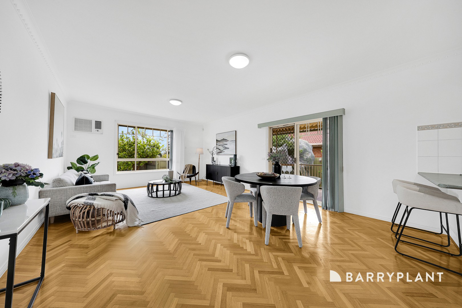 23 Hobson Crescent, Mill Park, VIC 3082, Mill Park - Thumbnail 6