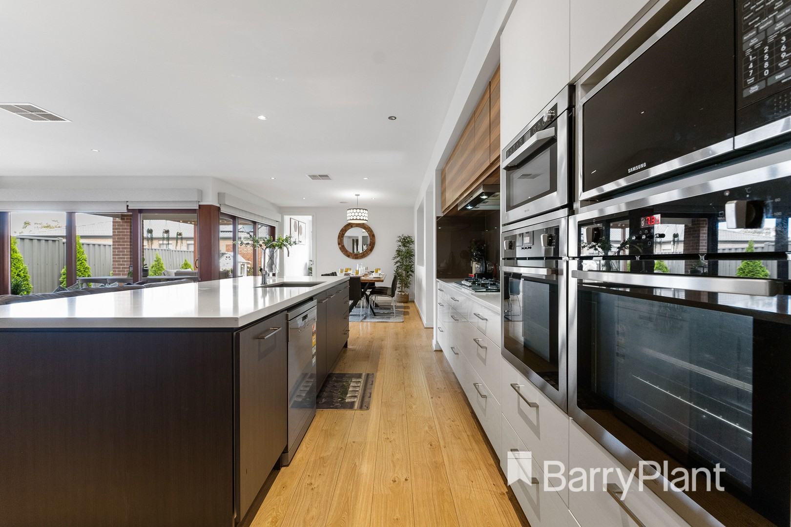 23 Holyoake ParadeManor Lakes, VIC 3024, Manor Lakes - Thumbnail 6