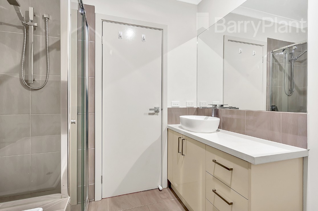 23 Huntington Drive, Craigieburn, VIC 3064, Craigieburn - Thumbnail 6