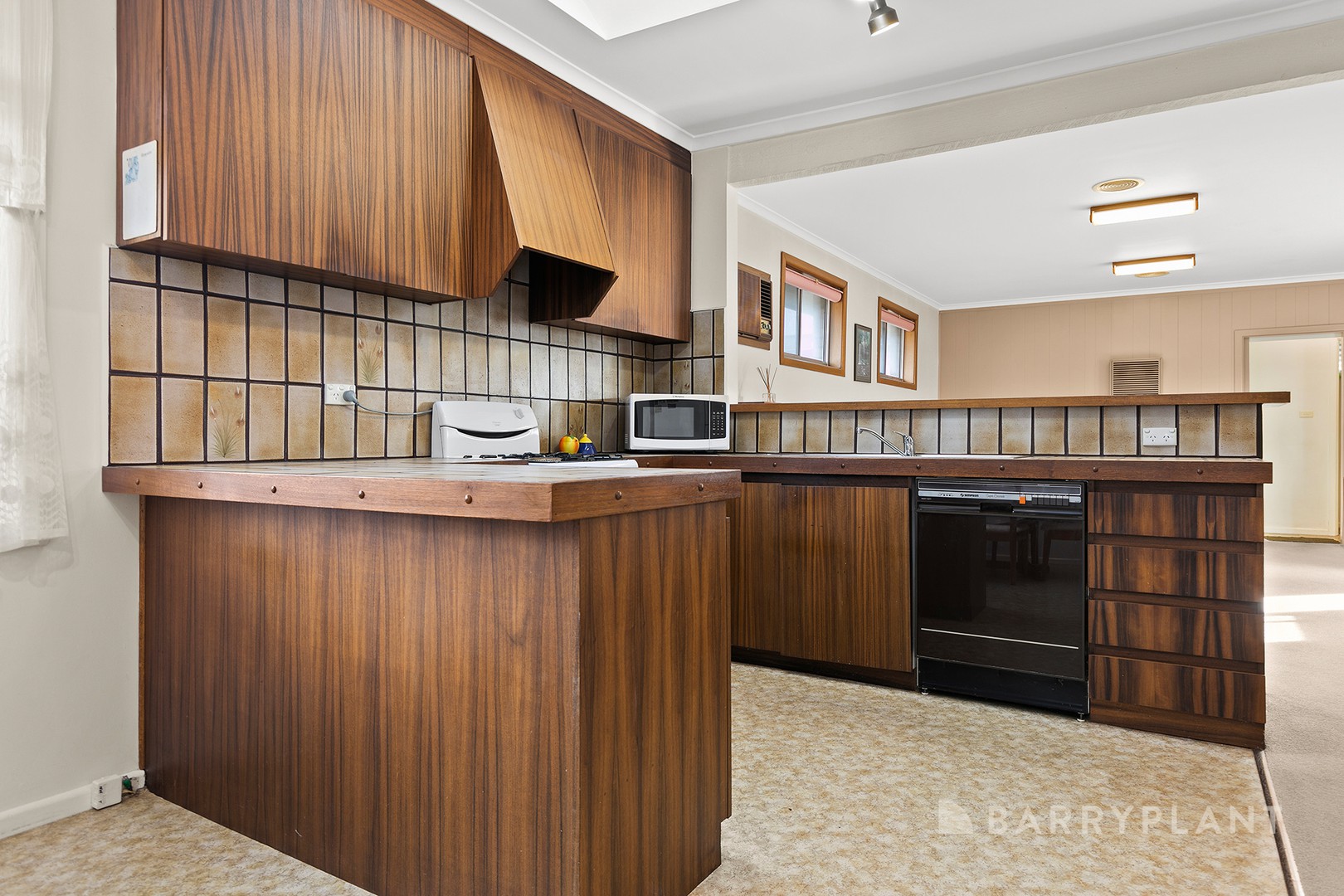 23 Isla Avenue, Glenroy, VIC 3046, Glenroy - Thumbnail 5