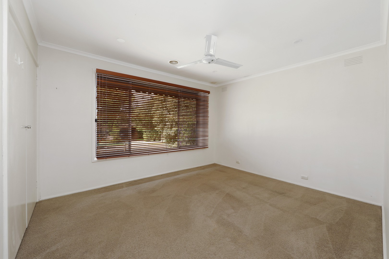 23 Janden Close, Knoxfield, VIC 3180, Knoxfield - Thumbnail 2