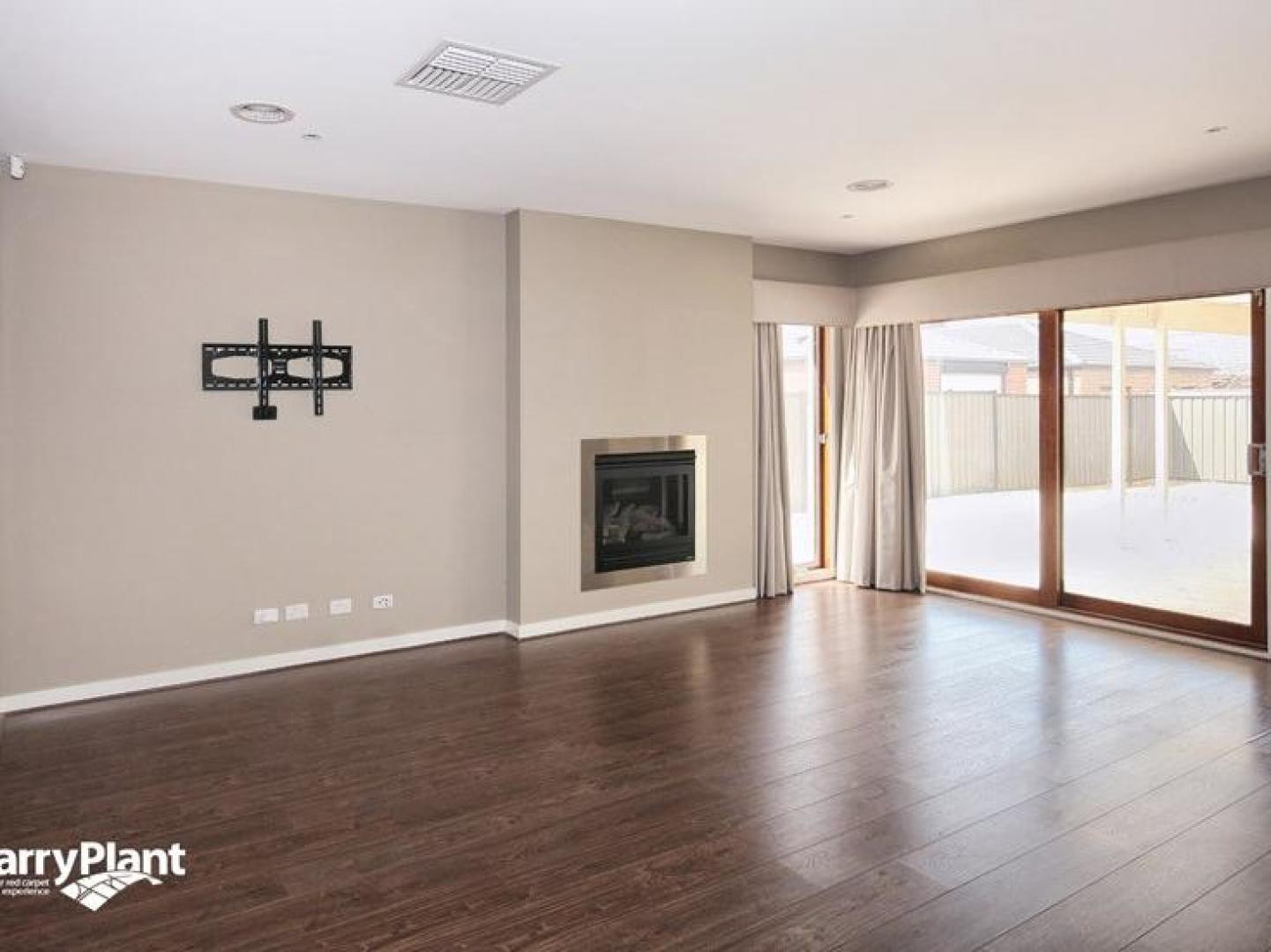 23 Jonesfield Street, Craigieburn, VIC 3064, Craigieburn - Thumbnail 3