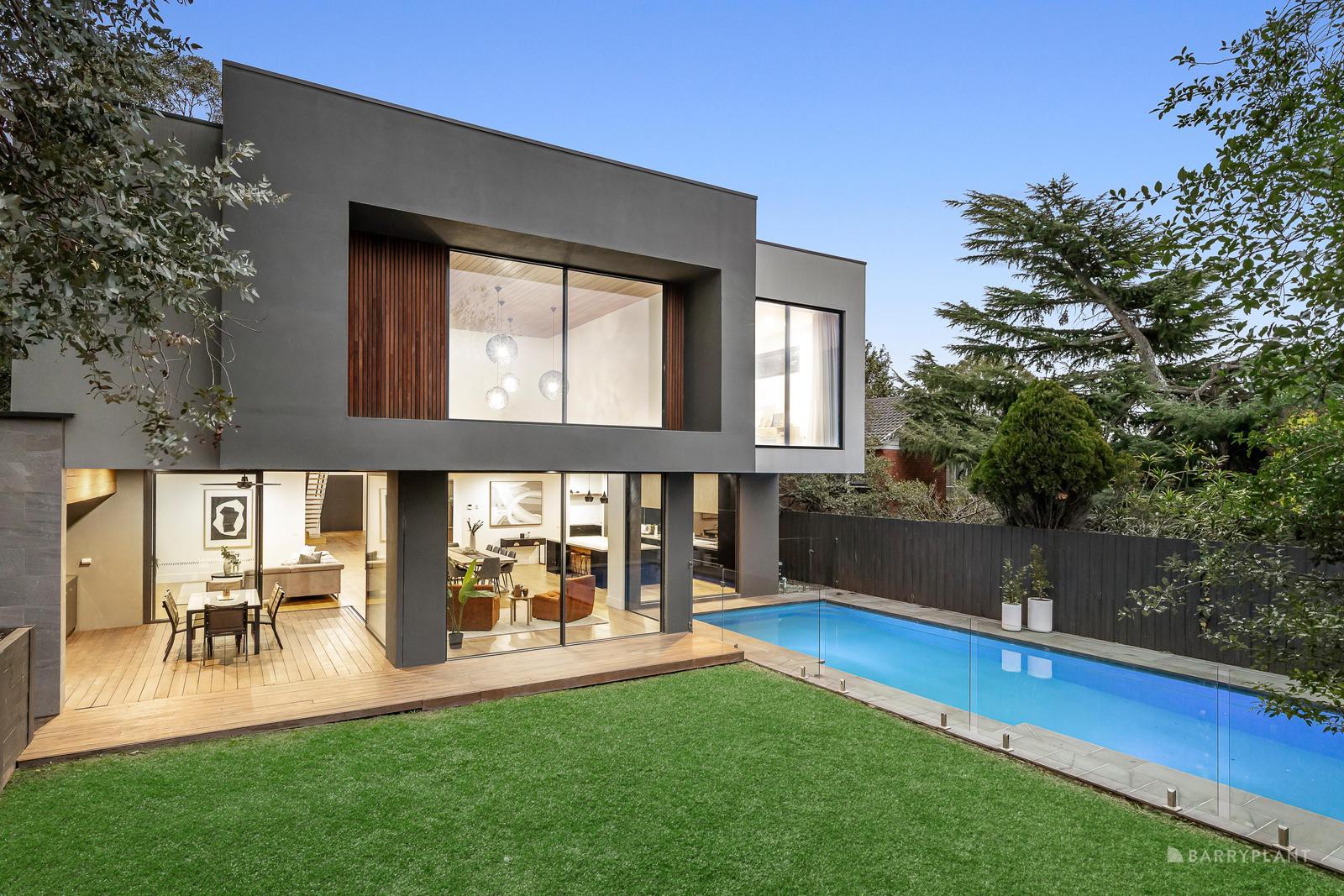 23 Mayfair Avenue, Templestowe Lower, VIC 3107 - Thumbnail 2 - 18/07/2025