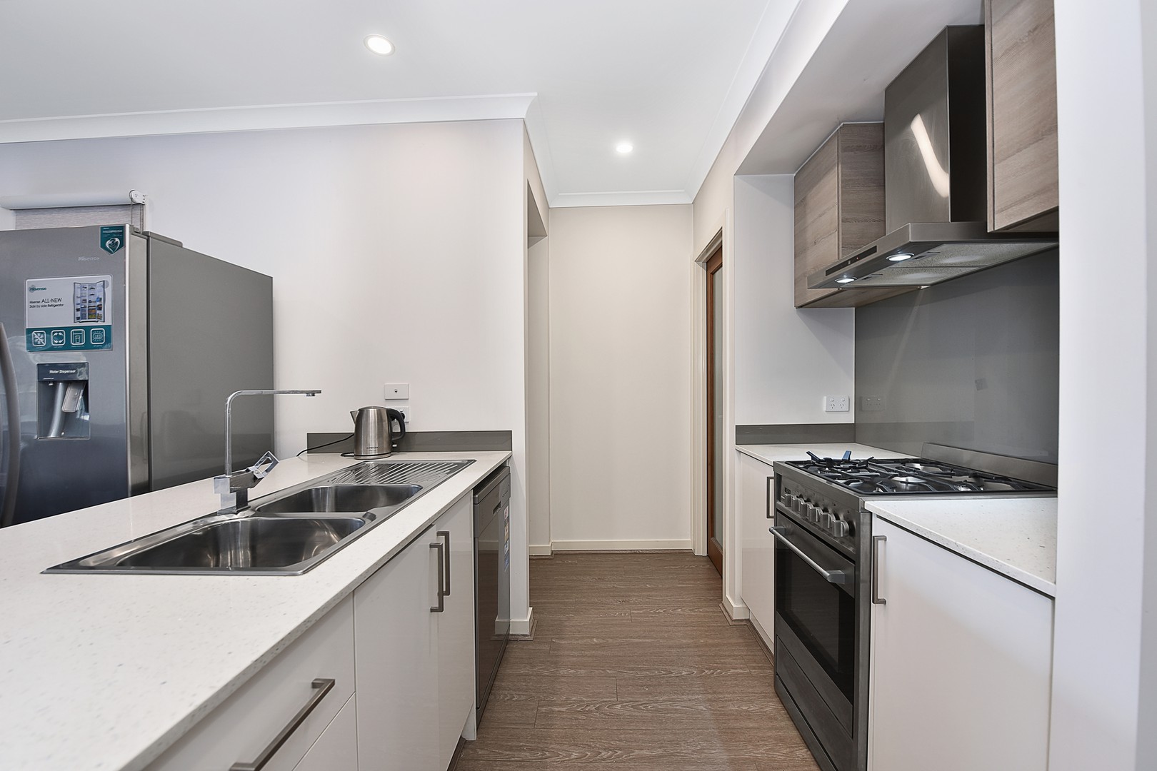 23 Mccracken Avenue, Mickleham, VIC 3064, Mickleham - Thumbnail 2