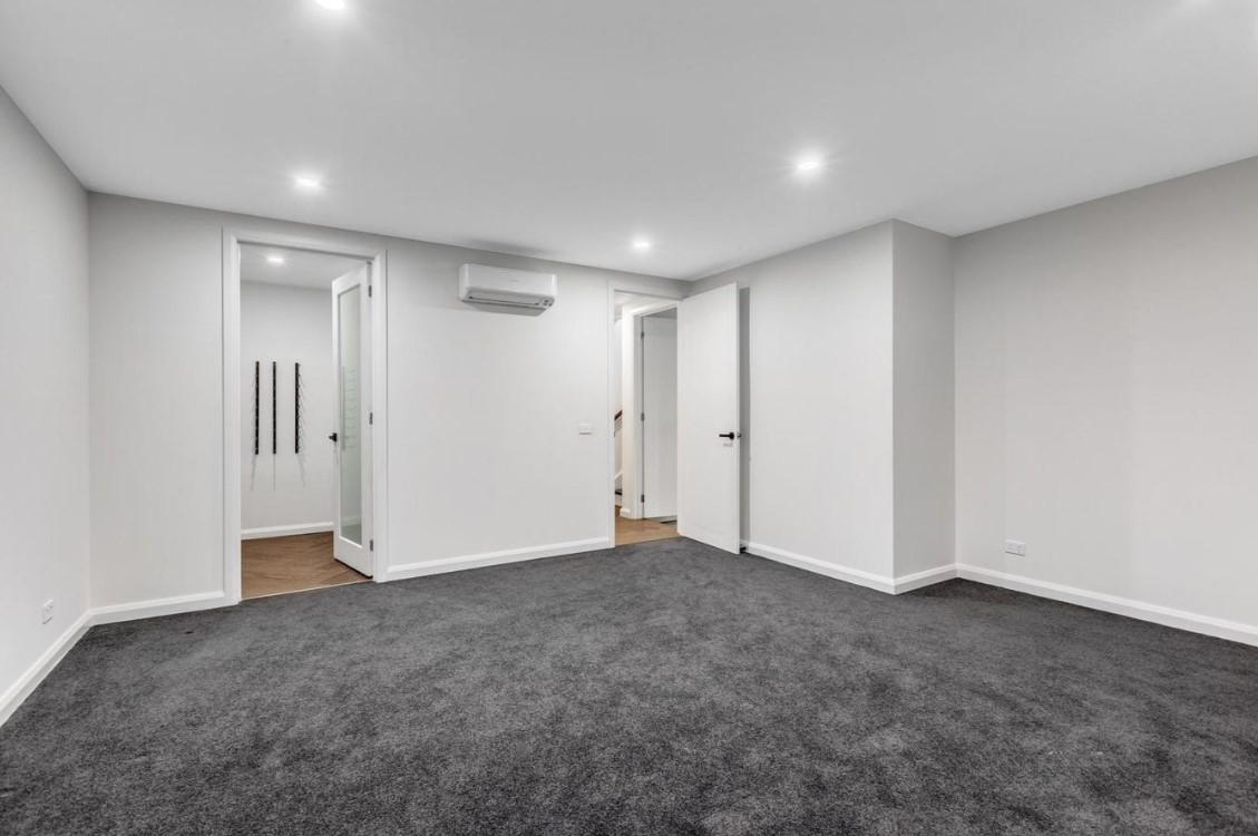 23 Millicent Avenue, Bulleen, VIC 3105, Bulleen - Thumbnail 3