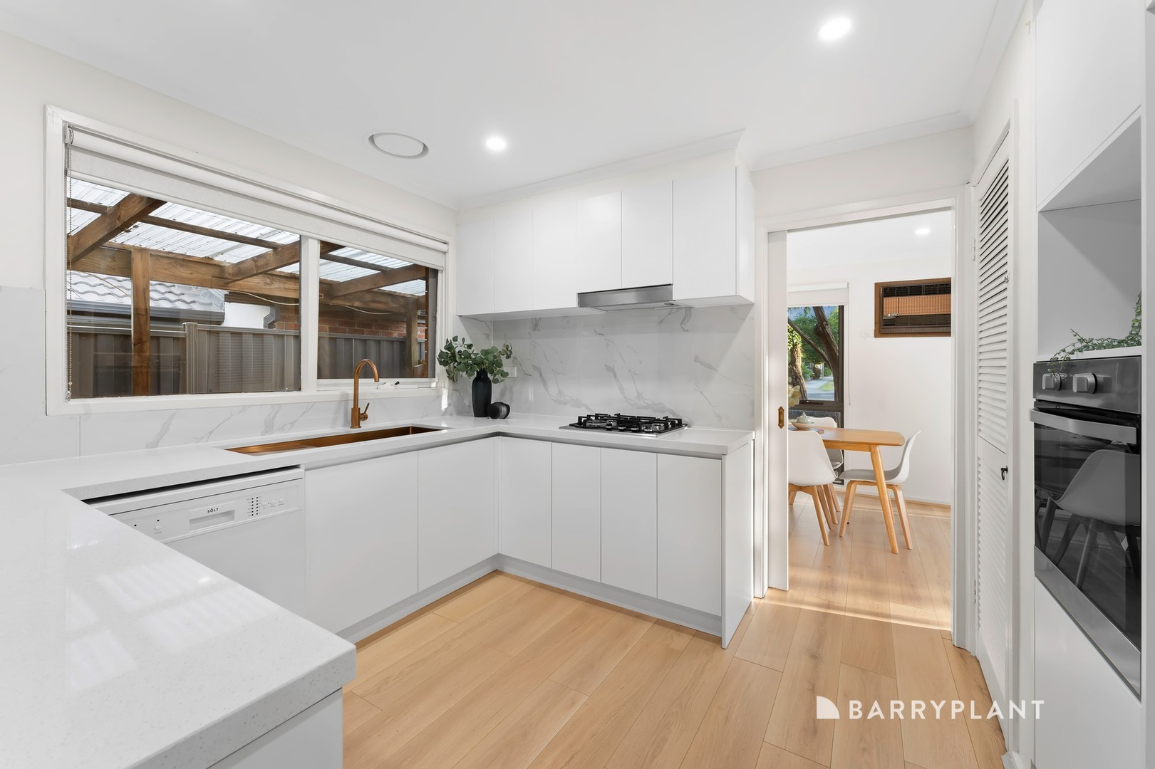 23 Mockridge Street, Wantirna South, VIC 3152, Wantirna South - Thumbnail 4