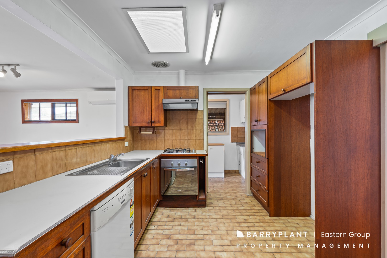 23 Monckton Road, Bundoora, VIC 3083, Bundoora - Thumbnail 5