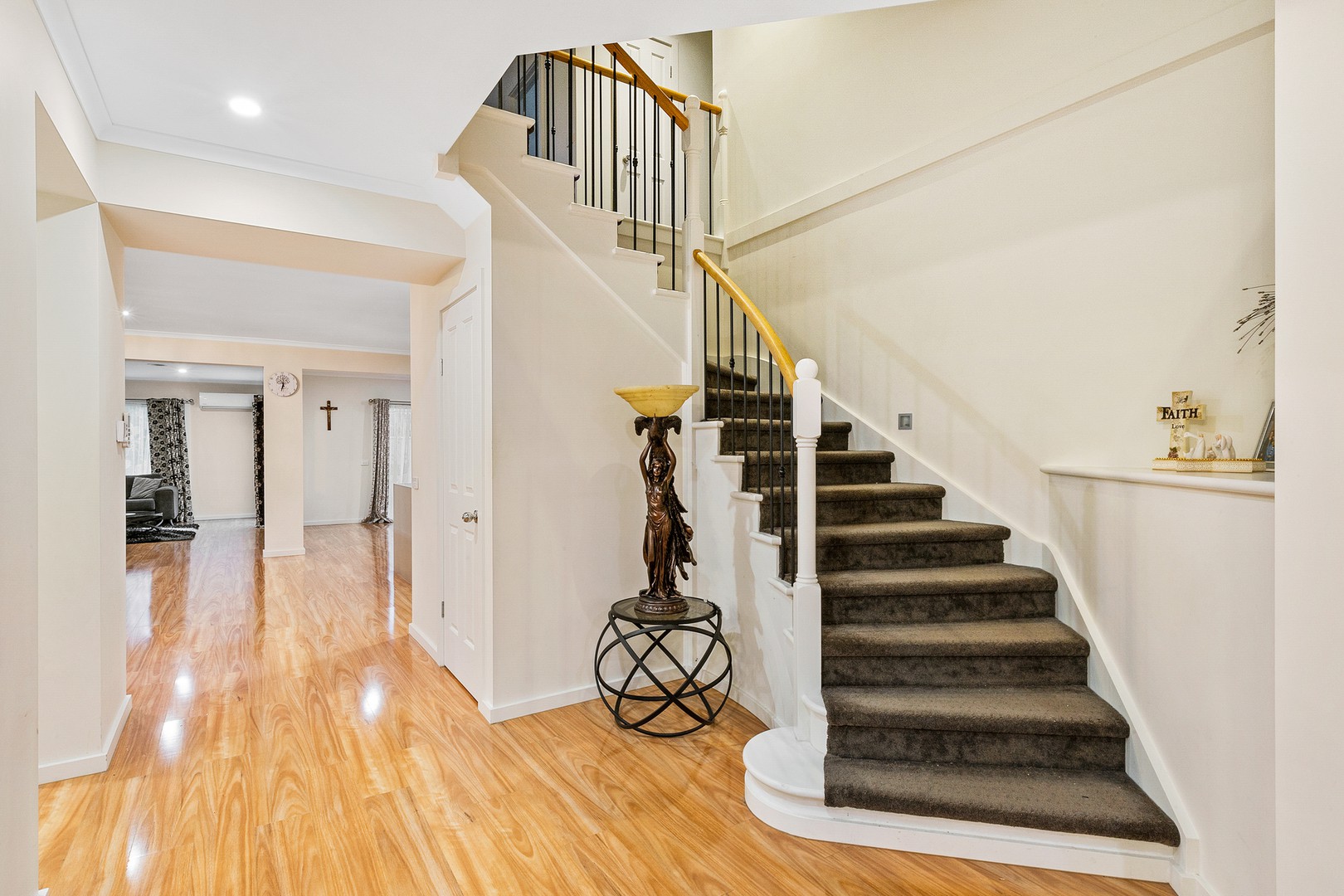 23 Montpellier Drive, Hillside, VIC 3037, Hillside - Thumbnail 2