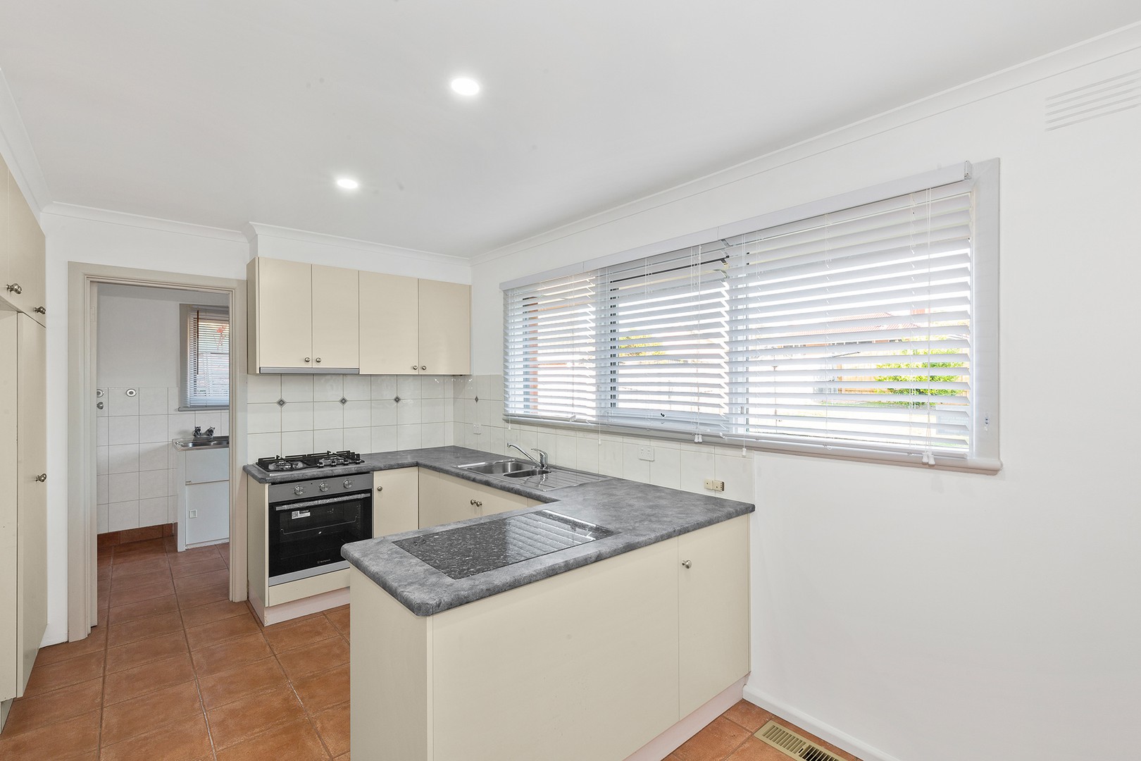 23 Murawa Street, Frankston, VIC 3199, Frankston - Thumbnail 3