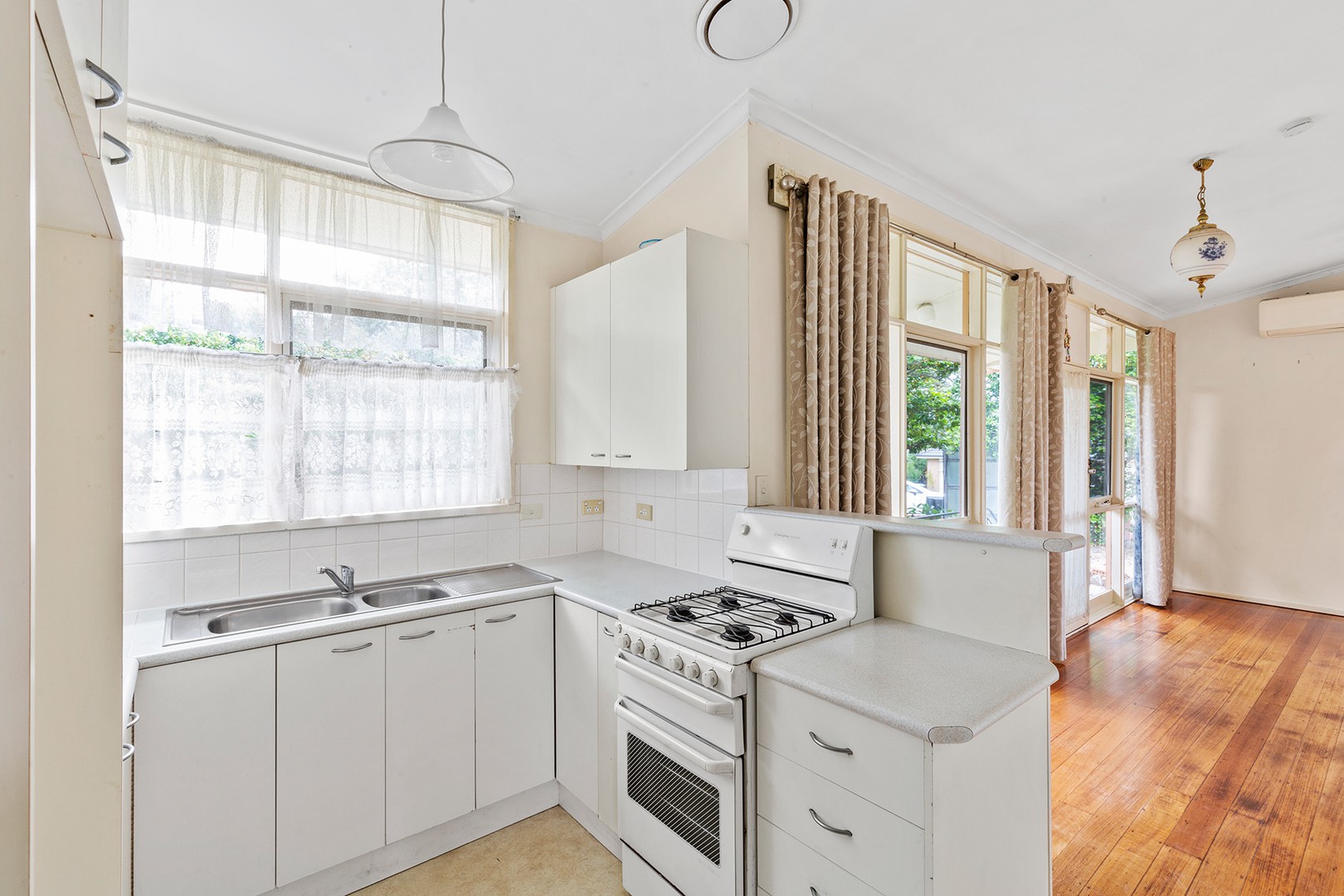 23 Ocean Street, Rosebud, VIC 3939, Rosebud - Thumbnail 3
