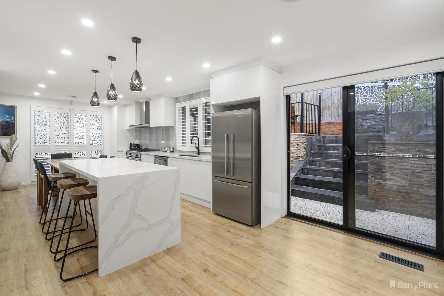 23 Orchard Avenue, Eltham North, VIC 3095, Eltham North - Thumbnail 3