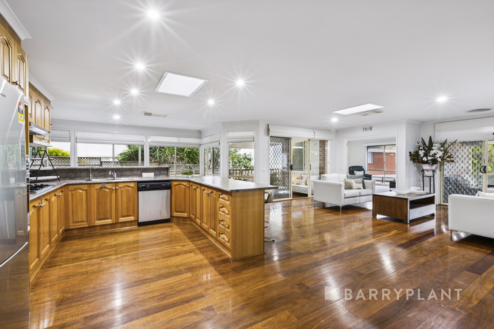 23 Perri Raso Rise, Rowville, VIC 3178 - Thumbnail 2 - 18/03/2026