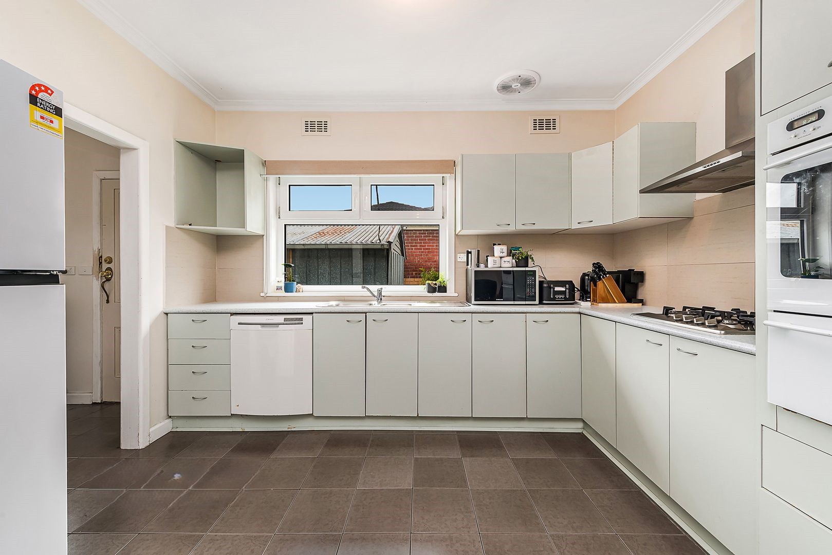 23 Ray Street, Dandenong, VIC 3175, Dandenong - Thumbnail 5