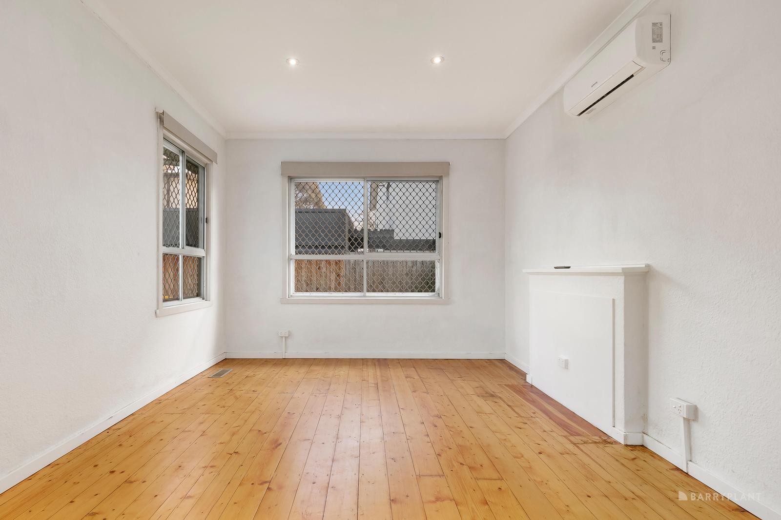 23 Redwood Street, Heidelberg West, VIC 3081 - Thumbnail 2 - 07/06/2024