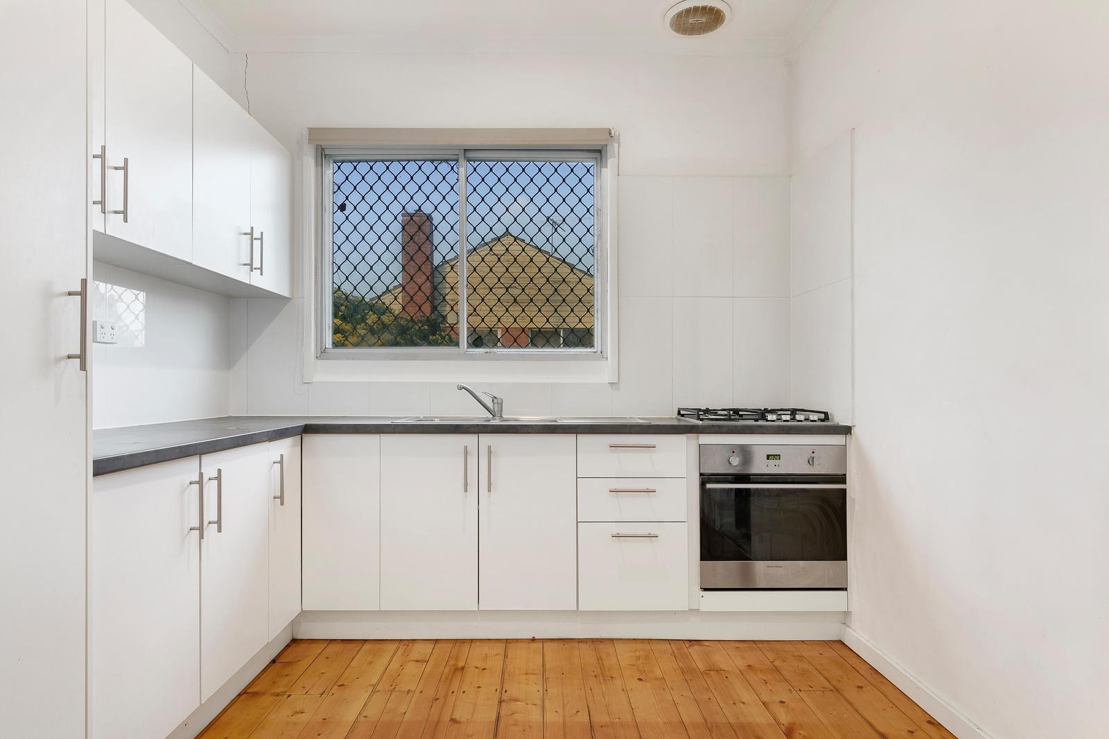 23 Redwood Street, Heidelberg West, VIC 3081, Heidelberg West - Thumbnail 4
