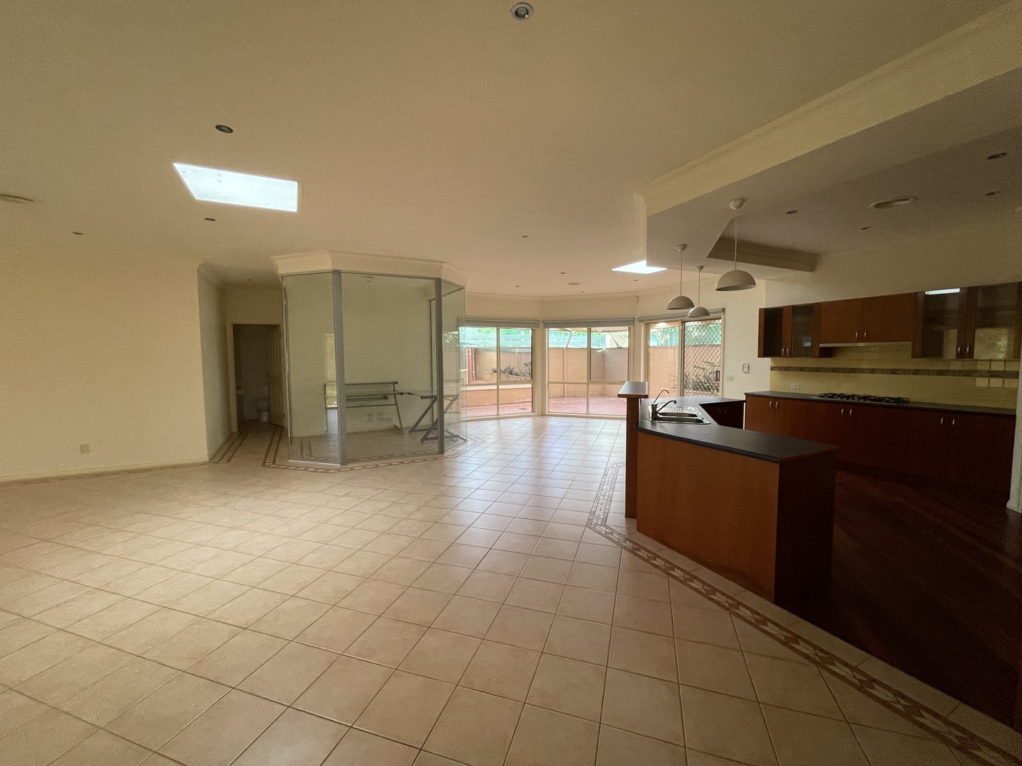 23 Riverview  Drive, Werribee, VIC 3030, Werribee - Thumbnail 4