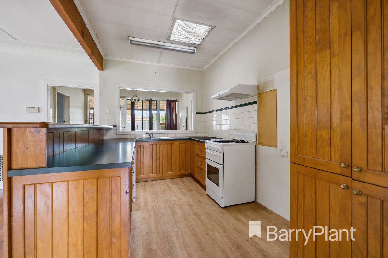23 Scotsburn Grove, Werribee, VIC 3030, Werribee - Thumbnail 5