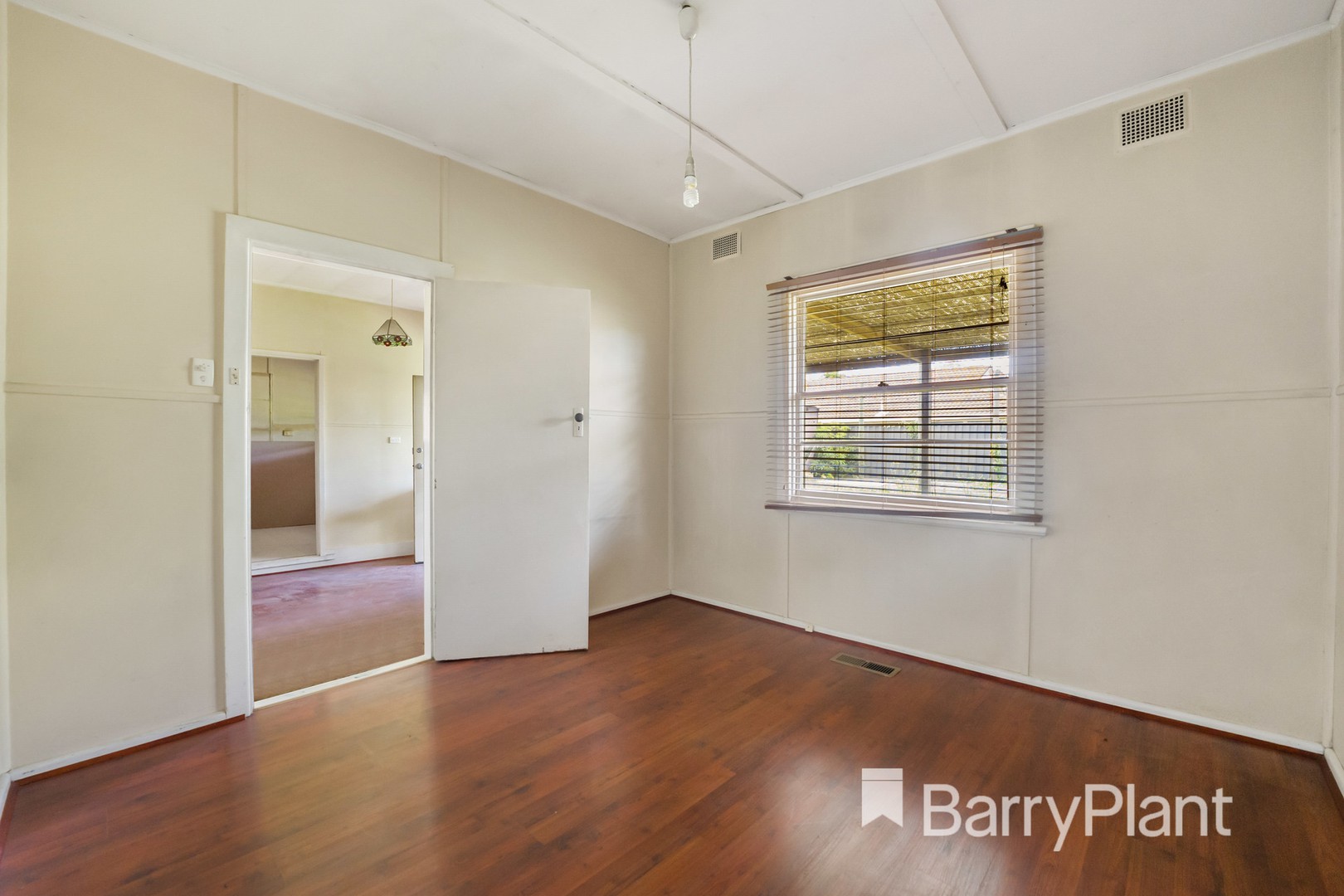 23 Scotsburn Grove, Werribee, VIC 3030, Werribee - Thumbnail 8