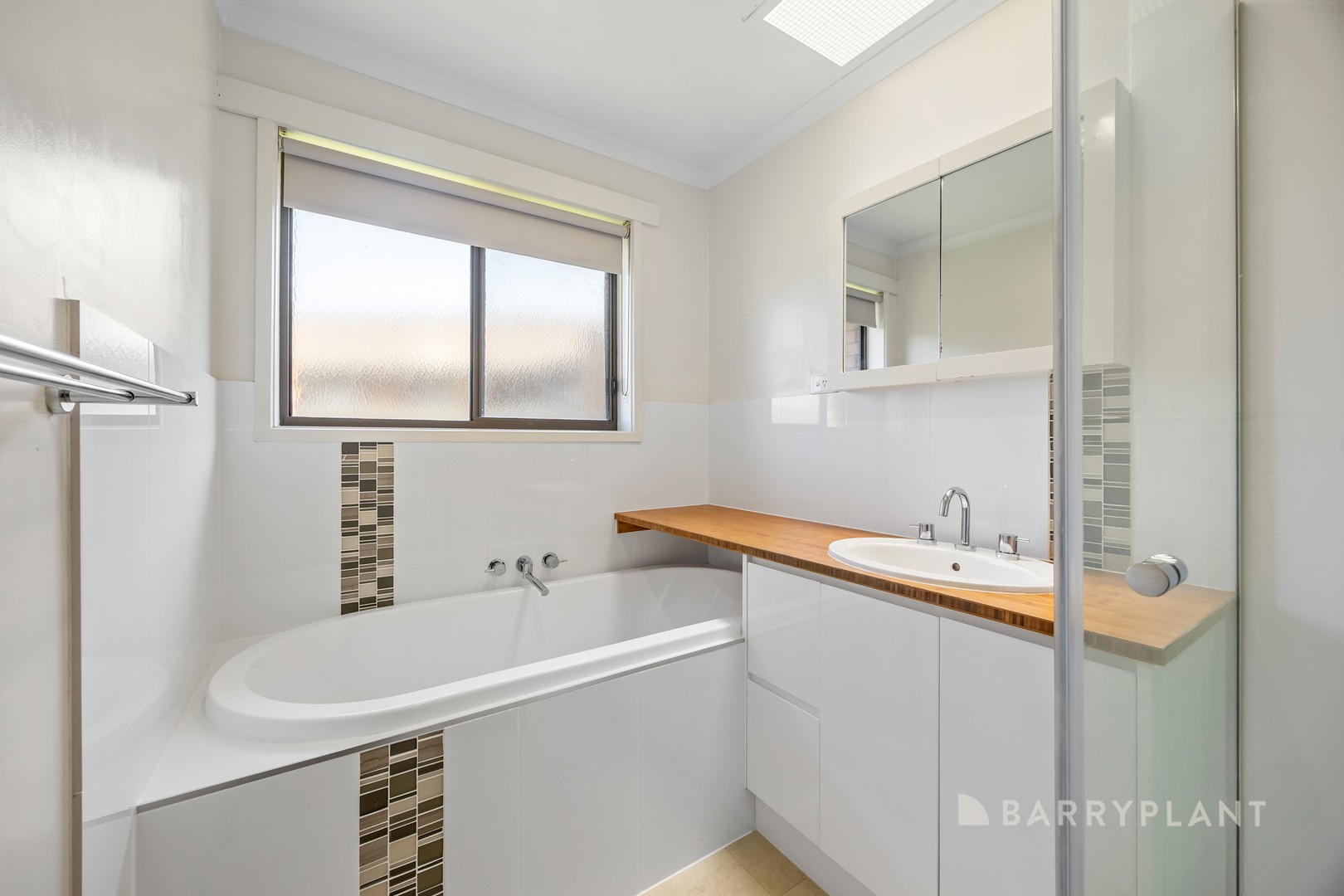 23 Shasta Dr, Delacombe, VIC 3356, Delacombe - Thumbnail 7