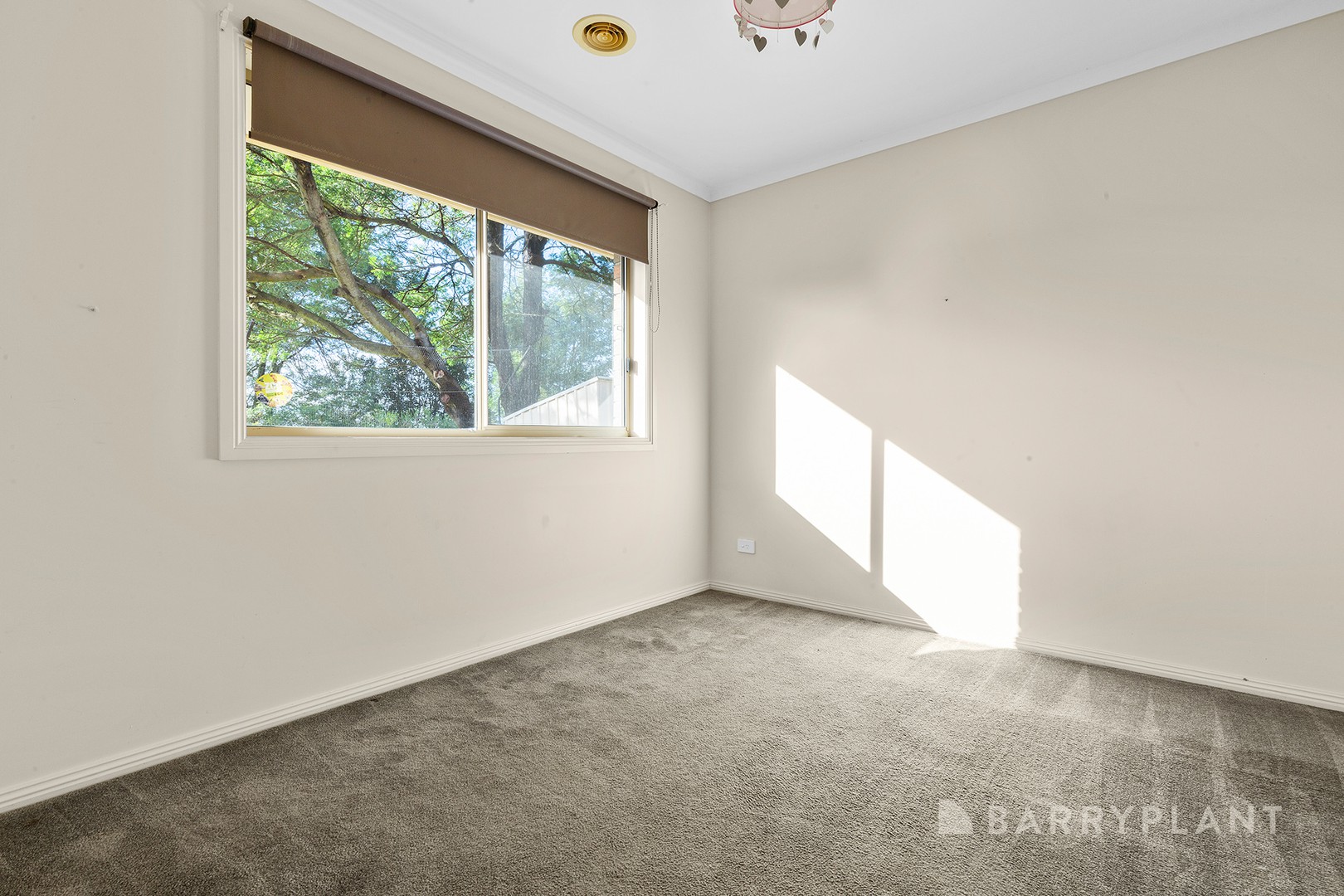 23 Shetland Court, Pakenham, VIC 3810, Pakenham - Thumbnail 4