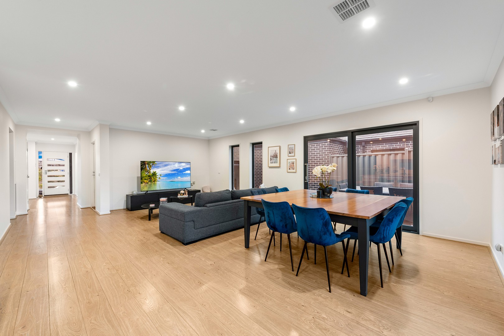 23 Solstice Drive, Fraser Rise, VIC 3336, Fraser Rise - Thumbnail 4