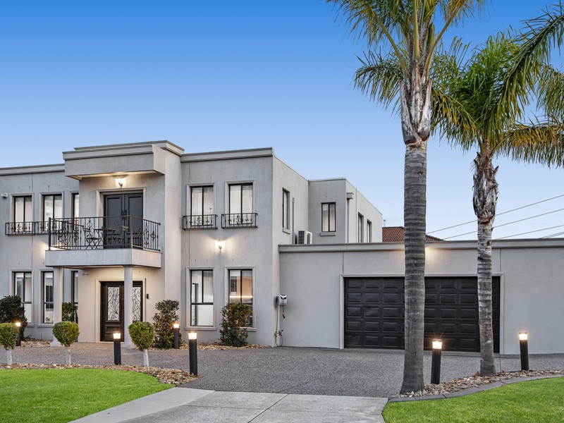 23 Sovereign Way, Hillside, VIC 3037 - Image - 19/06/2026