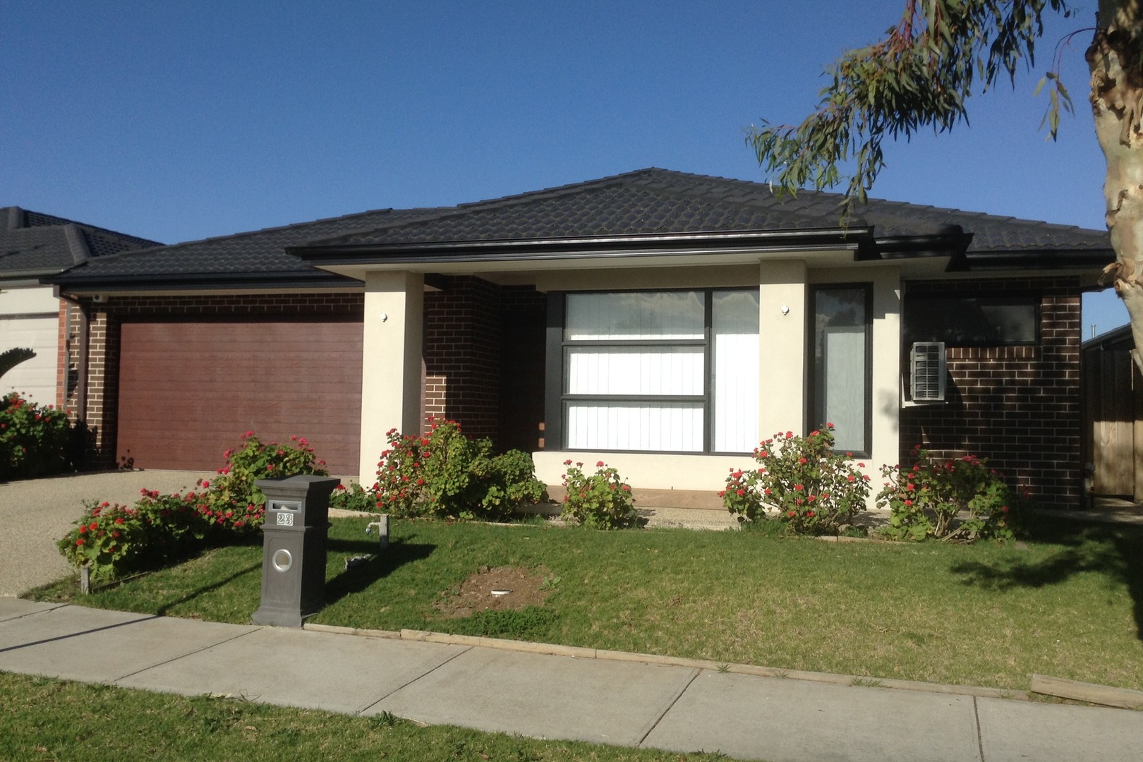 23 Sunnybank Drive, Point Cook, VIC 3030, Point Cook - Thumbnail 2