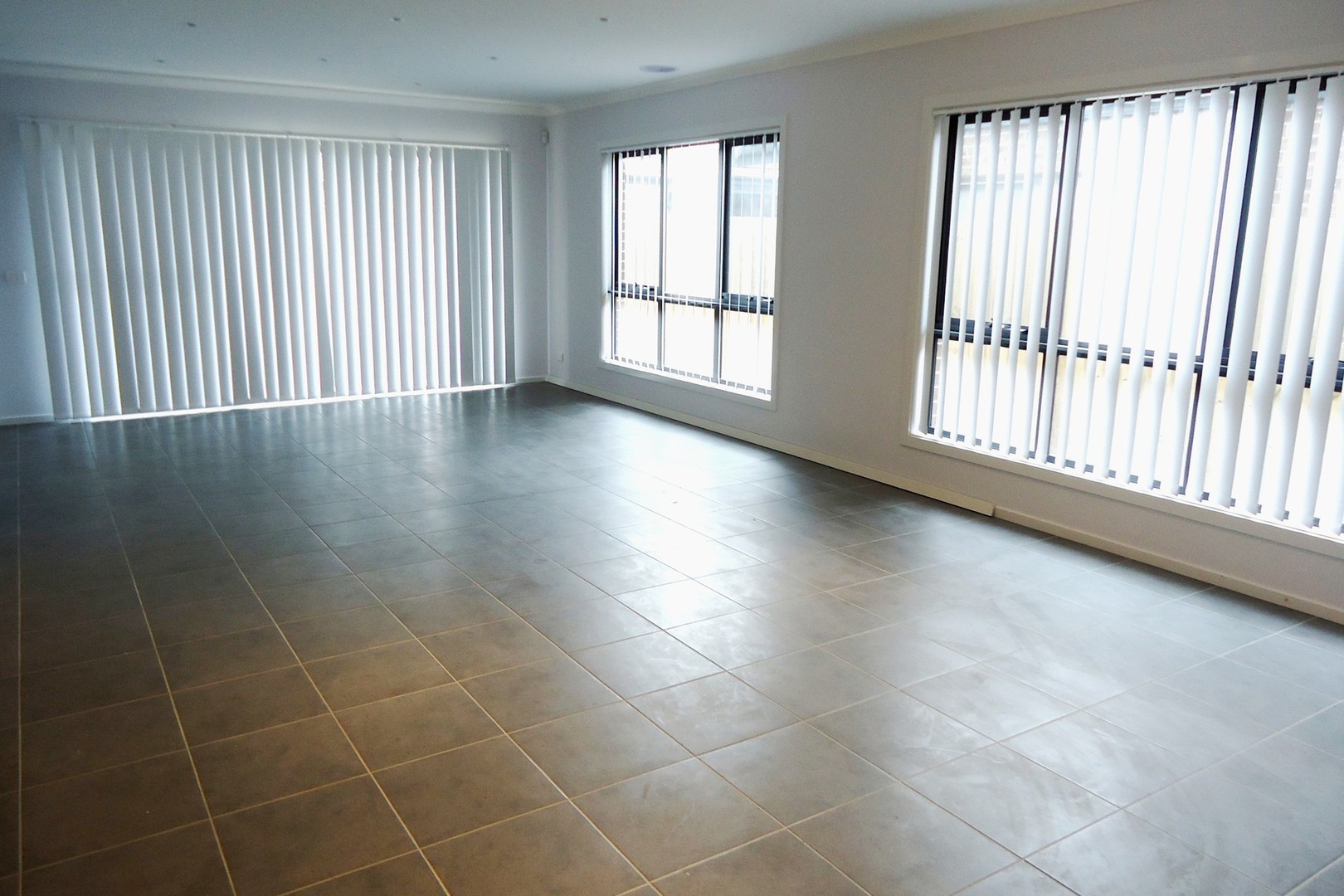 23 Sunnybank Drive, Point Cook, VIC 3030, Point Cook - Thumbnail 5