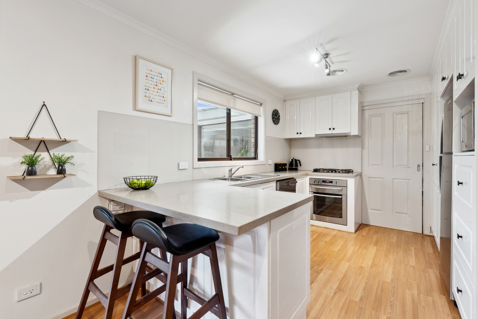 23 Taegtow Way, Altona Meadows, VIC 3028, Altona Meadows - Thumbnail 3
