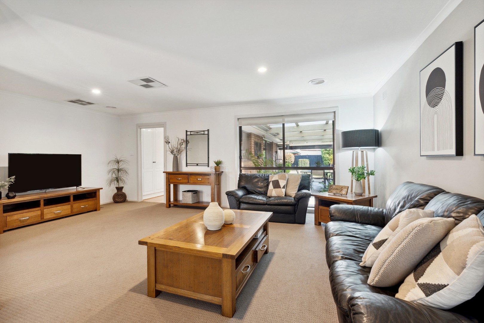 23 Taegtow Way, Altona Meadows, VIC 3028, Altona Meadows - Thumbnail 4