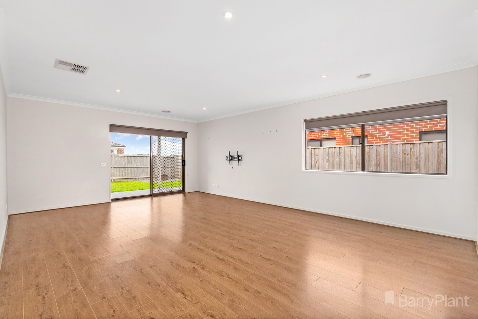 23 Tarago St, Wallan, VIC 3756, Wallan - Thumbnail 7