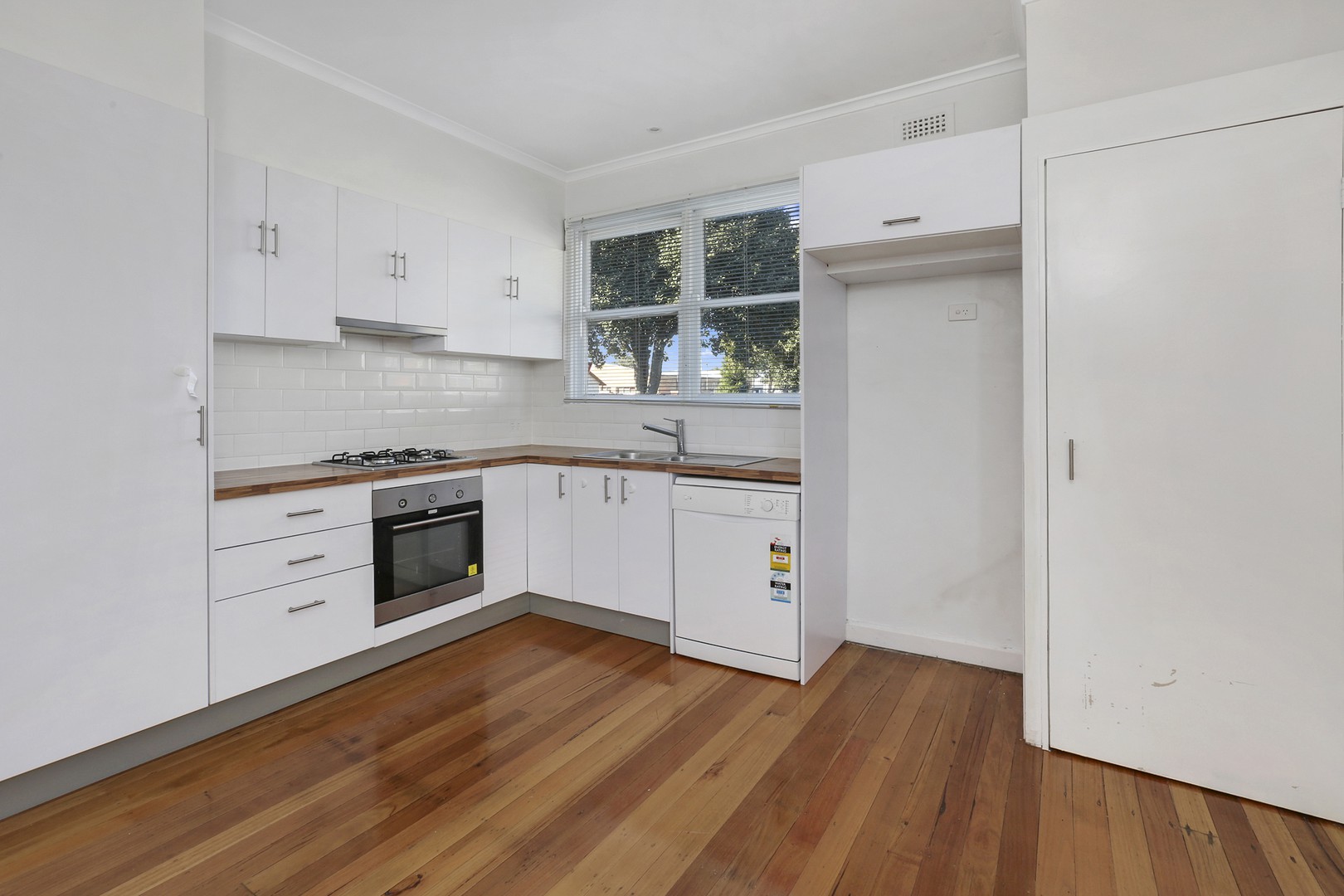 23 Tennyson Street, Norlane, VIC 3214, Norlane - Thumbnail 3
